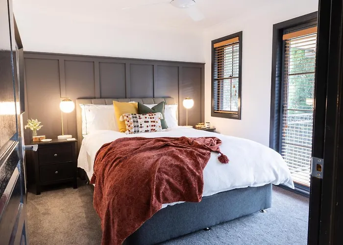 Camden Apartment